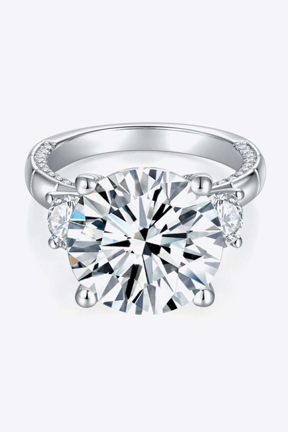 Moissanite vs. Cubic Zirconia (CZ): Why One Lasts Forever and the Other Fades - Moissanite Shine