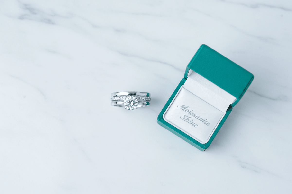 Moissanite Wedding Band Guide: Styles, Metals & Stacking - Moissanite Shine