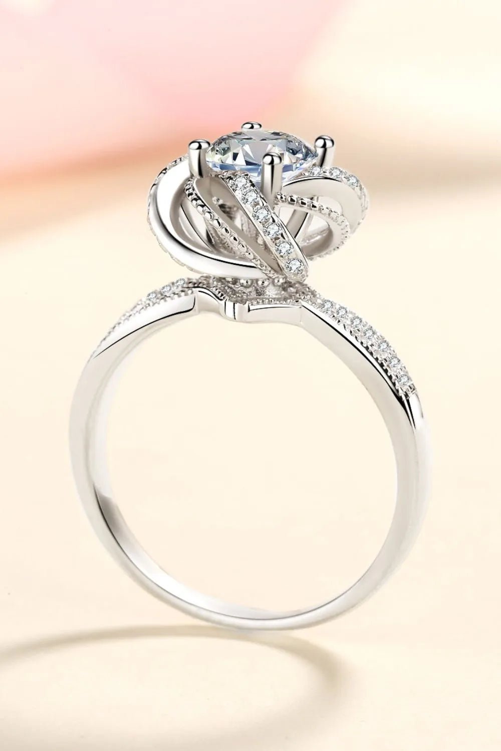 Enchanted Floral Halo: A 1-Carat Round VVS1 Moissanite Masterpiece | RING | Moissanite Shine