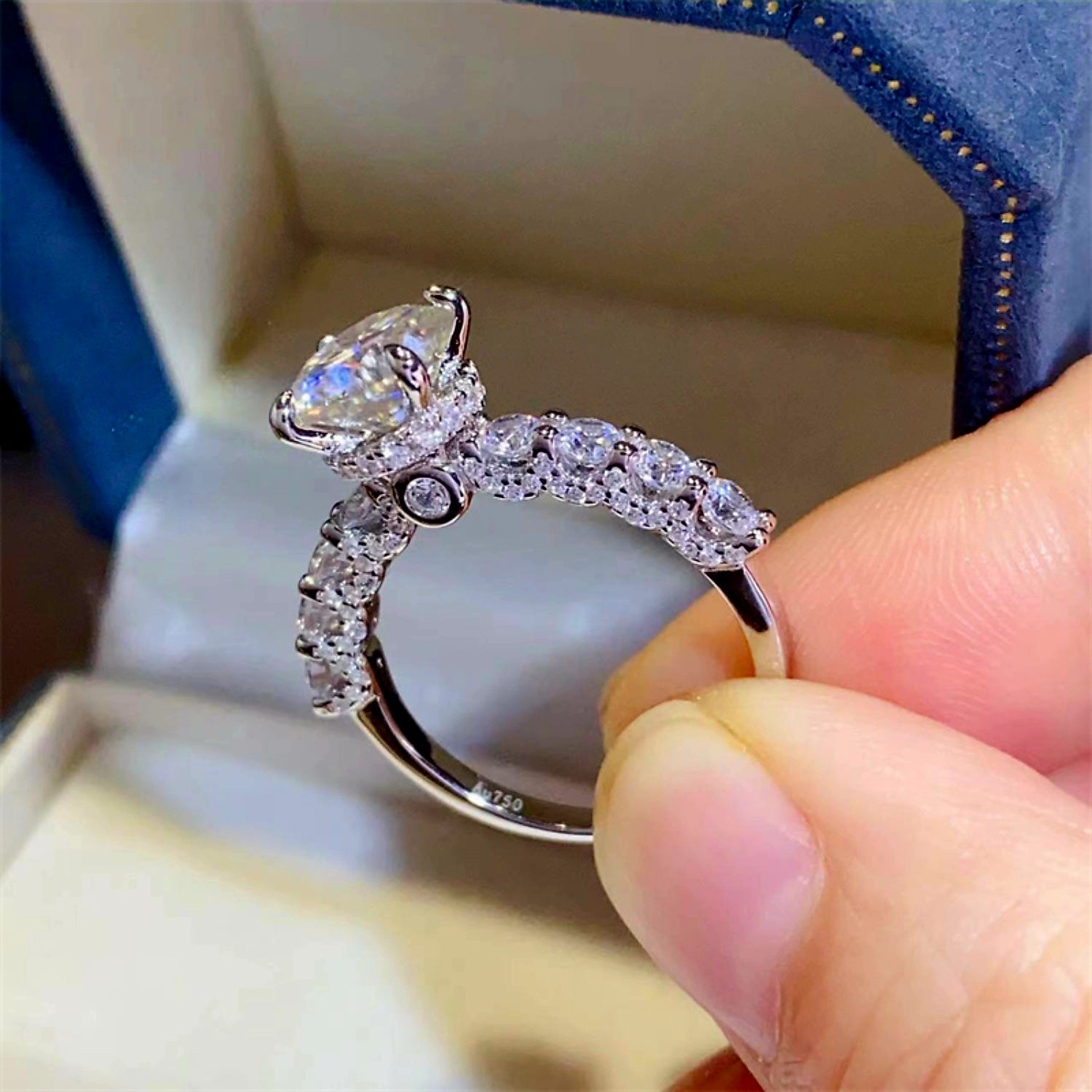 MoissaniteShine 2ct Round Cut D Color VVS1 Solitaire Engagement Ring GRA Certified | RING | Moissanite Shine