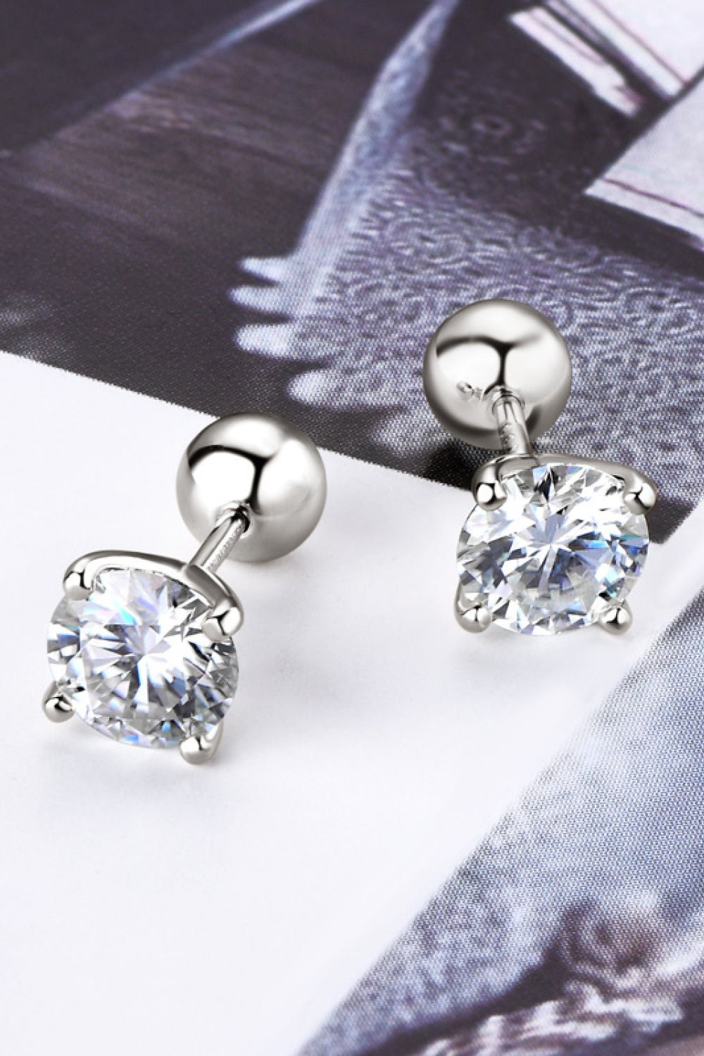 The Stellar Solitaire: 2-Carat Round Cut VVS1 Moissanite Modern Stud Earrings | Earrings | Moissanite Shine